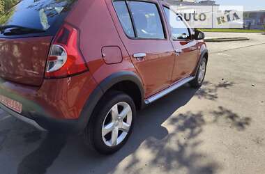 Внедорожник / Кроссовер Dacia Sandero StepWay 2011 в Полтаве