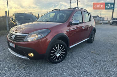 Внедорожник / Кроссовер Dacia Sandero StepWay 2011 в Ровно