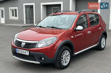 Внедорожник / Кроссовер Dacia Sandero StepWay 2010 в Виннице