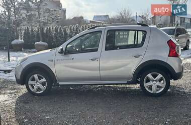 Внедорожник / Кроссовер Dacia Sandero StepWay 2010 в Виннице