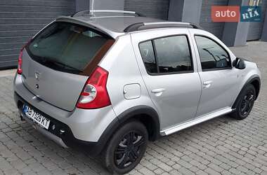 Внедорожник / Кроссовер Dacia Sandero StepWay 2011 в Виннице