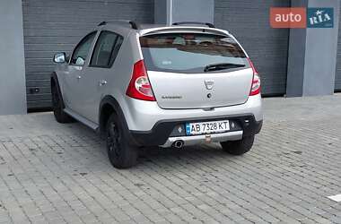 Внедорожник / Кроссовер Dacia Sandero StepWay 2011 в Виннице