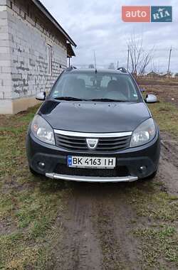 Позашляховик / Кросовер Dacia Sandero StepWay 2010 в Рівному