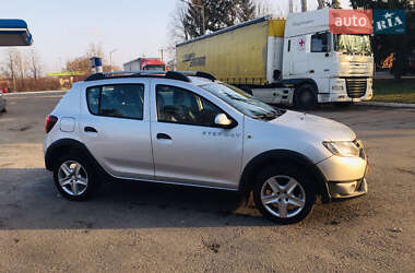 Внедорожник / Кроссовер Dacia Sandero StepWay 2014 в Ровно