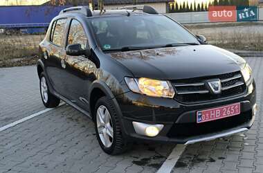 Внедорожник / Кроссовер Dacia Sandero StepWay 2013 в 