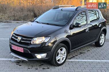 Внедорожник / Кроссовер Dacia Sandero StepWay 2013 в 