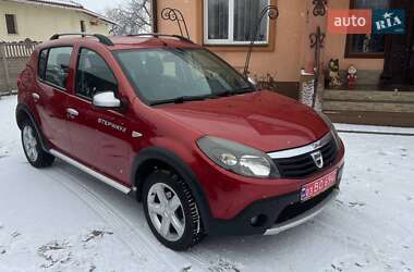 Позашляховик / Кросовер Dacia Sandero StepWay 2012 в Луцьку