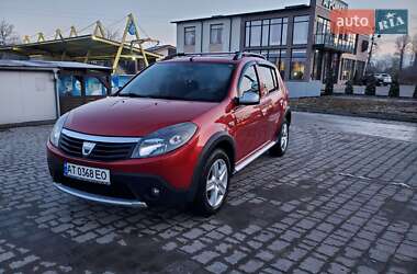 Внедорожник / Кроссовер Dacia Sandero StepWay 2011 в Ивано-Франковске