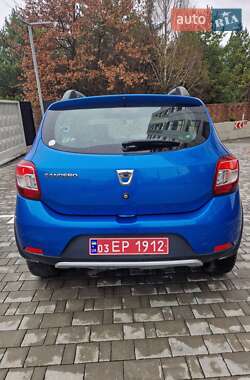 Внедорожник / Кроссовер Dacia Sandero StepWay 2012 в 