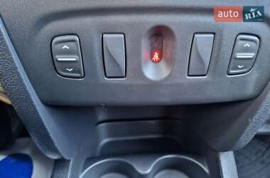 Внедорожник / Кроссовер Dacia Sandero StepWay 2012 в 