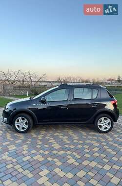 Внедорожник / Кроссовер Dacia Sandero StepWay 2012 в 
