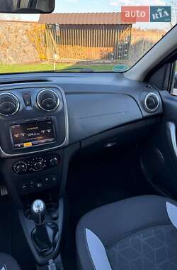 Внедорожник / Кроссовер Dacia Sandero StepWay 2012 в 