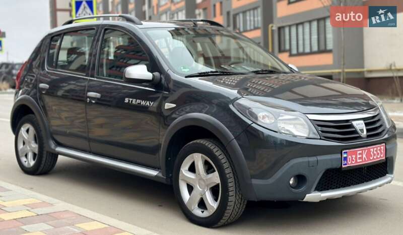 Внедорожник / Кроссовер Dacia Sandero StepWay 2010 в 