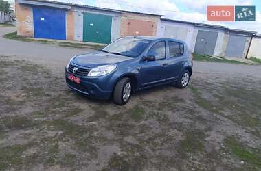 Внедорожник / Кроссовер Dacia Sandero StepWay 2009 в 