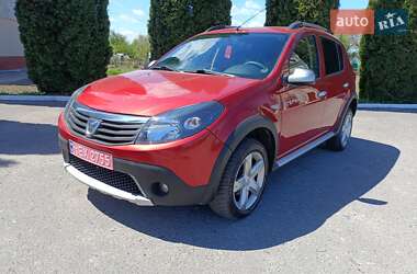 Внедорожник / Кроссовер Dacia Sandero StepWay 2011 в Дубно