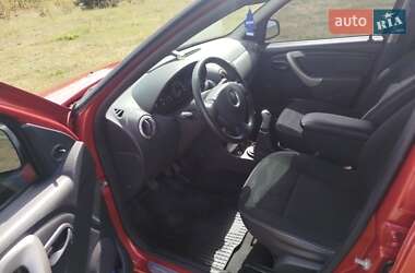 Внедорожник / Кроссовер Dacia Sandero StepWay 2010 в 
