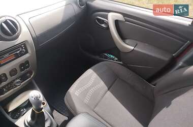Внедорожник / Кроссовер Dacia Sandero StepWay 2010 в 