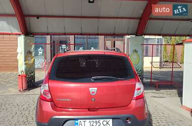 Внедорожник / Кроссовер Dacia Sandero StepWay 2011 в 