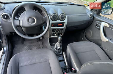 Внедорожник / Кроссовер Dacia Sandero StepWay 2011 в 
