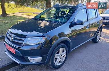 Внедорожник / Кроссовер Dacia Sandero StepWay 2013 в Дубно