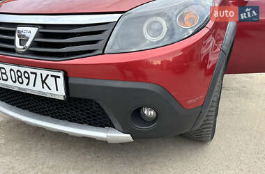Внедорожник / Кроссовер Dacia Sandero StepWay 2011 в 