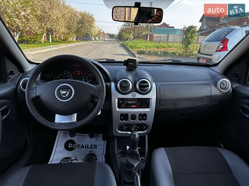 Позашляховик / Кросовер Dacia Sandero StepWay 2012 в Луцьку