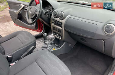 Внедорожник / Кроссовер Dacia Sandero StepWay 2010 в 