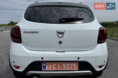 Внедорожник / Кроссовер Dacia Sandero StepWay 2019 в Ровно