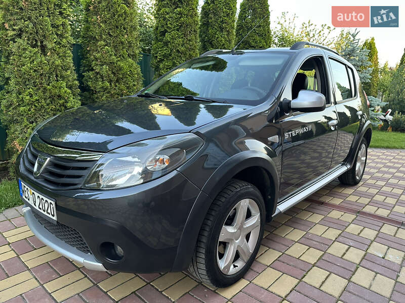 Dacia Sandero StepWay 2012