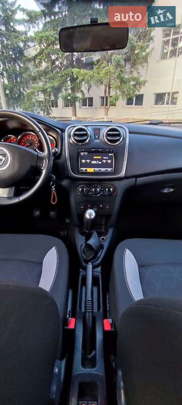 Внедорожник / Кроссовер Dacia Sandero StepWay 2013 в Черкассах