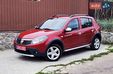 Внедорожник / Кроссовер Dacia Sandero StepWay 2010 в Полтаве