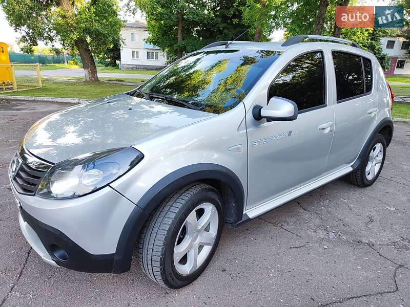 Dacia Sandero StepWay 2012