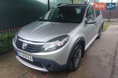 Позашляховик / Кросовер Dacia Sandero StepWay 2010 в Бурштині