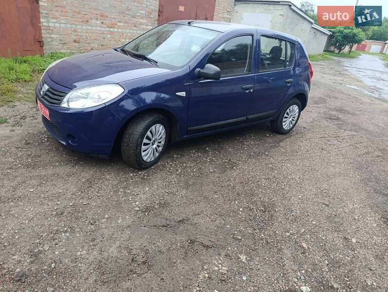 Внедорожник / Кроссовер Dacia Sandero StepWay 2009 в Конотопе