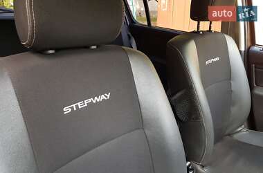Внедорожник / Кроссовер Dacia Sandero StepWay 2012 в 
