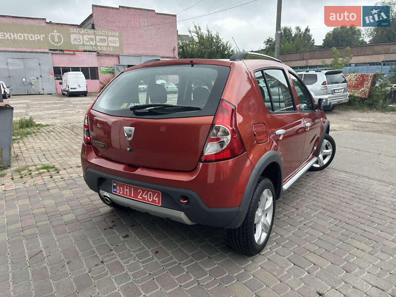 Внедорожник / Кроссовер Dacia Sandero StepWay 2010 в Нежине