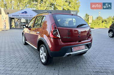 Внедорожник / Кроссовер Dacia Sandero StepWay 2009 в 