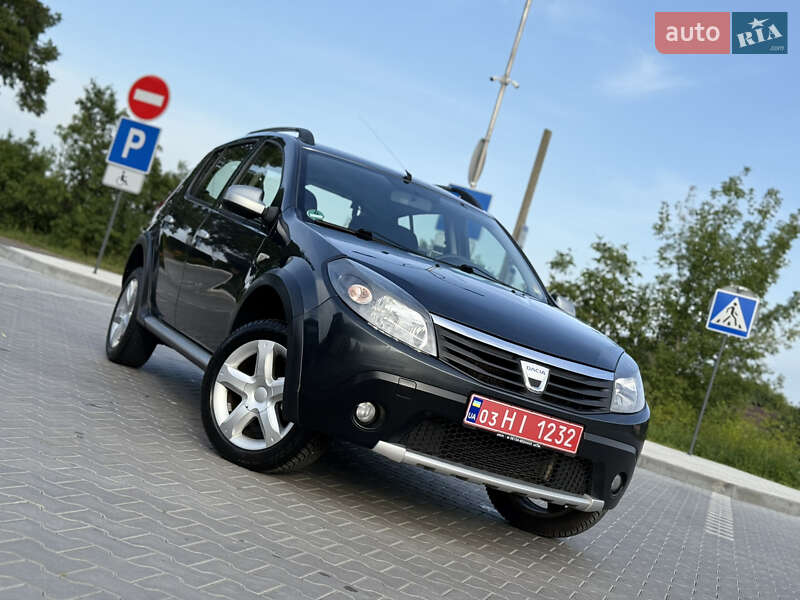 Dacia Sandero StepWay 2011