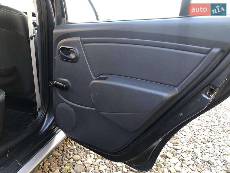 Внедорожник / Кроссовер Dacia Sandero StepWay 2012 в Стрые фото 63 Внедорожник / Кроссовер Dacia Sandero StepWay 2012 в Стрые