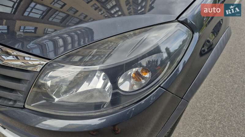 Внедорожник / Кроссовер Dacia Sandero StepWay 2010 в Чернигове