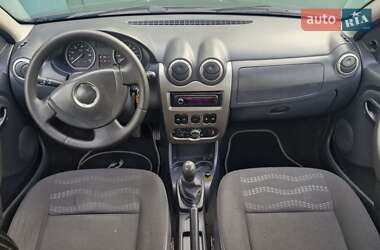 Внедорожник / Кроссовер Dacia Sandero StepWay 2010 в 