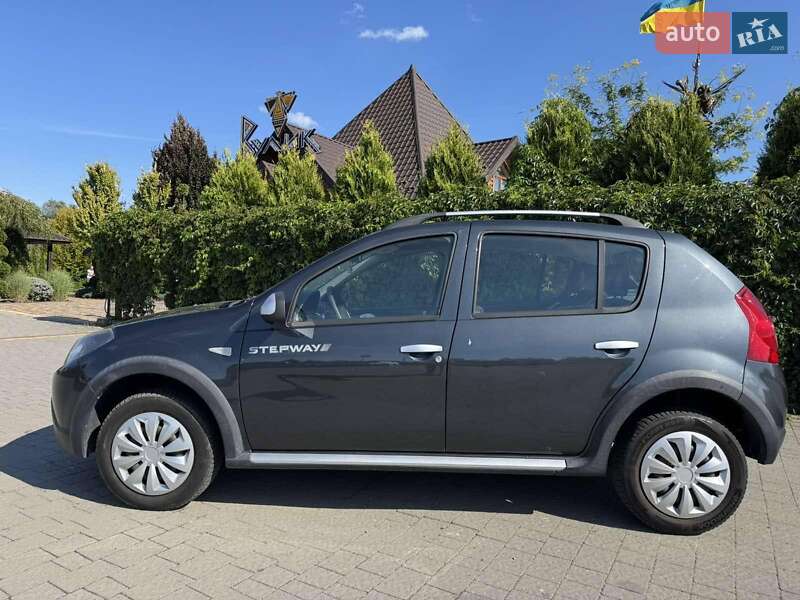 Внедорожник / Кроссовер Dacia Sandero StepWay 2012 в Стрые фото 4 Внедорожник / Кроссовер Dacia Sandero StepWay 2012 в Стрые