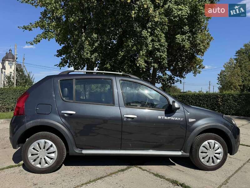 Внедорожник / Кроссовер Dacia Sandero StepWay 2012 в Стрые фото 19 Внедорожник / Кроссовер Dacia Sandero StepWay 2012 в Стрые