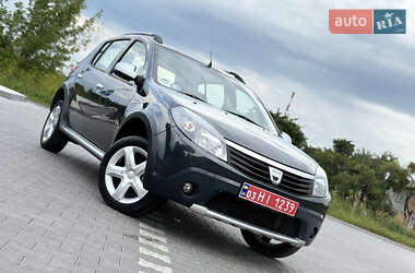 Внедорожник / Кроссовер Dacia Sandero StepWay 2009 в Владимире