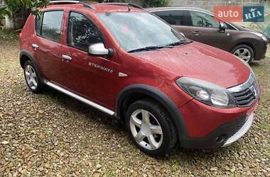 Позашляховик / Кросовер Dacia Sandero StepWay 2012 в Стрию