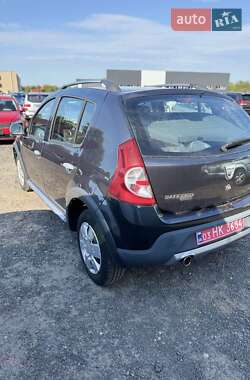 Внедорожник / Кроссовер Dacia Sandero StepWay 2010 в 