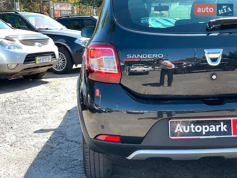 Внедорожник / Кроссовер Dacia Sandero StepWay 2015 в Виннице