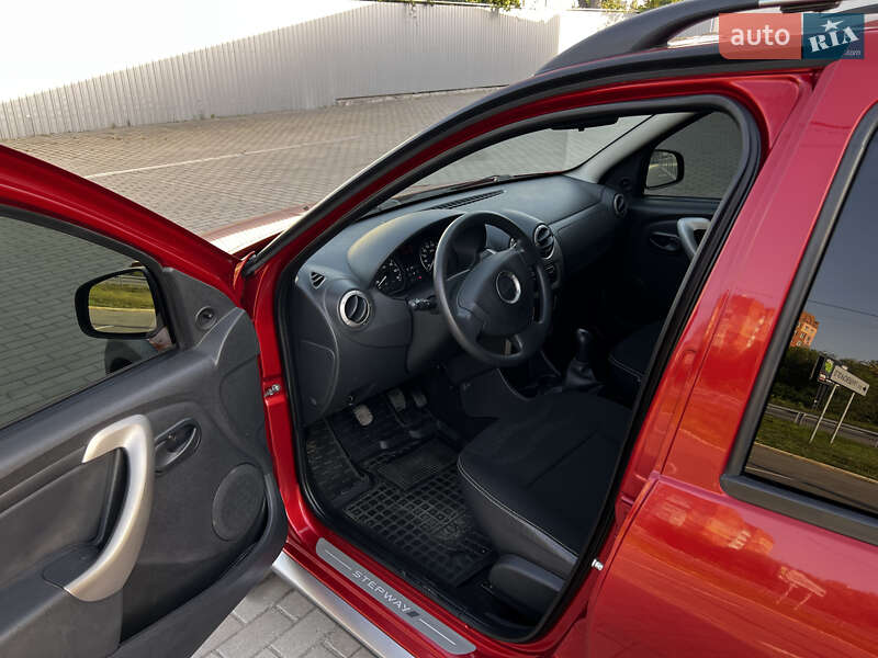 Внедорожник / Кроссовер Dacia Sandero StepWay 2009 в Полтаве