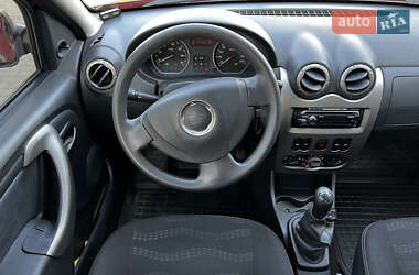 Позашляховик / Кросовер Dacia Sandero StepWay 2009 в  фото 31 Позашляховик / Кросовер Dacia Sandero StepWay 2009 в
