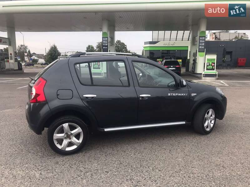 Внедорожник / Кроссовер Dacia Sandero StepWay 2010 в Ковеле